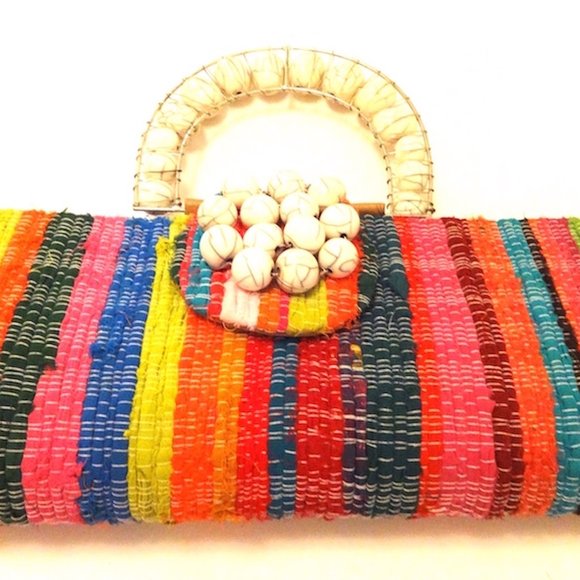 WOVEN FABRIC CLUTCH WITH SHELL/BEADED HANDLE - Picture 12 of 13
